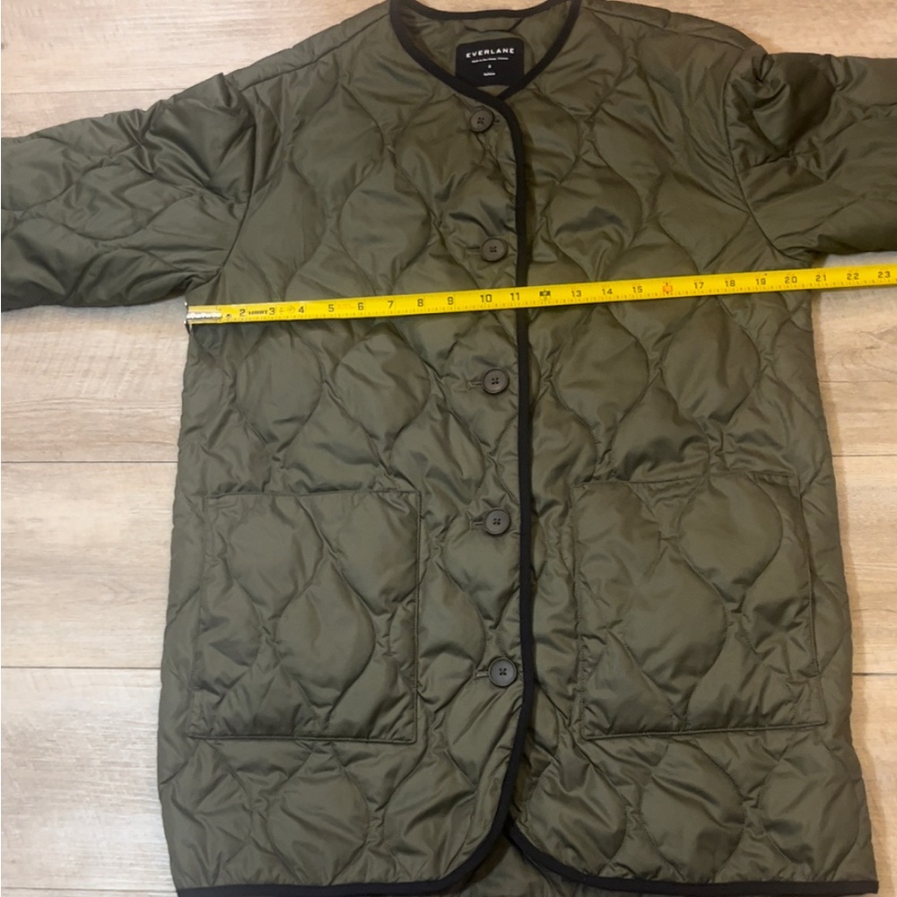 Everlane Women’s The Renew Quilted Mid-Length Liner Jacket Size Small - Picture 5 of 7